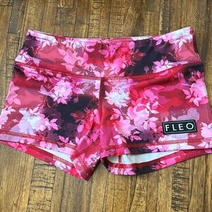 FLEO 3.24 shorts -single lined size M